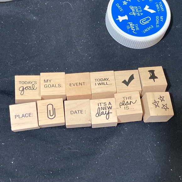 Rubber stamps - Picture 1 of 3